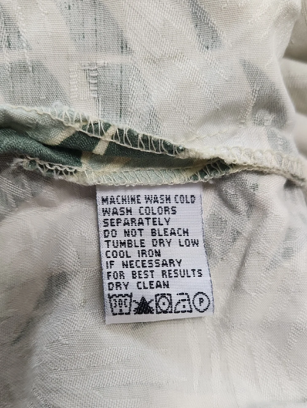 Tommy Bahama Vintage 100% Silk Plaid Palm Tree Border Print Camp Shirt M - Picture 12 of 16